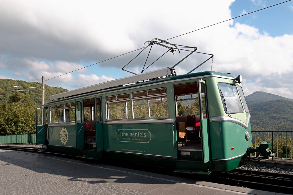 spoorweg spoorwegen hdr ns trein treinen locomotief verkeer transport openbaar vervoer spoor stoomlocomotief station